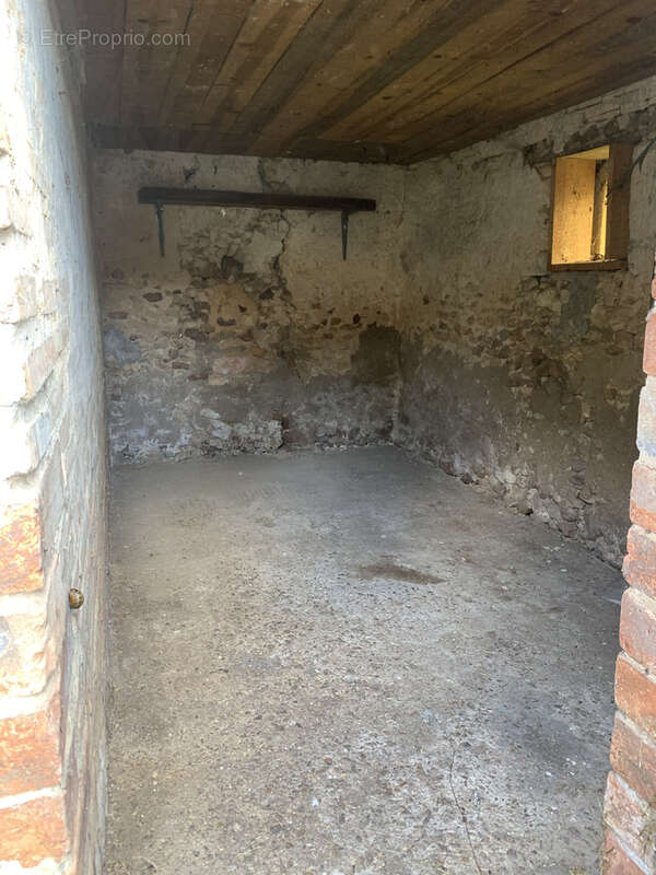 Maison à CROSMIERES