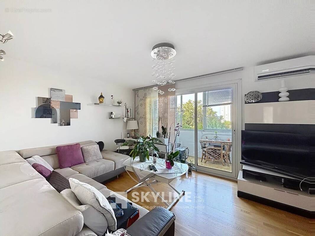 Appartement à MARSEILLE-15E