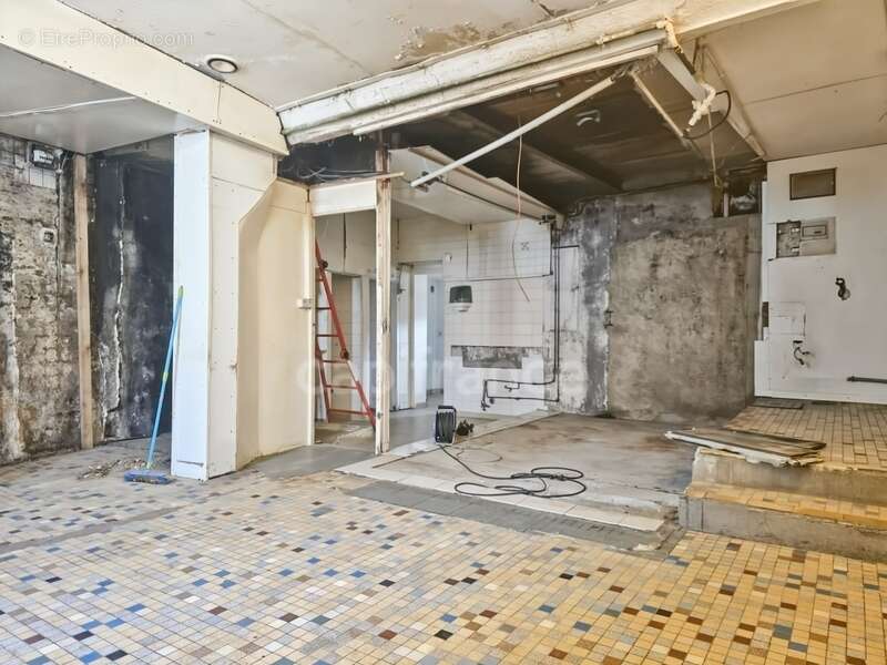 Ensemble immobilier - Local commercial, partie production et son habitation avec vue sur rivière - photo 11