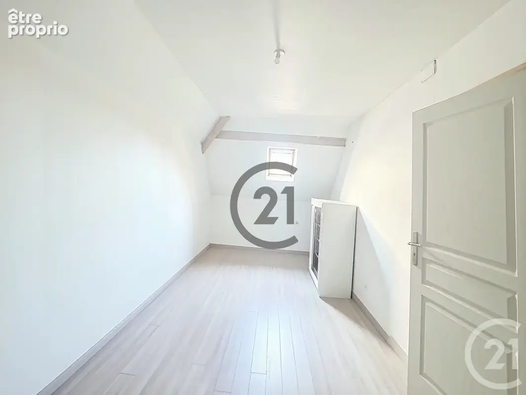 Maison 4 pièces 94 m² à vendre à Montereau-Fault-Yonne (77130) - photo 7