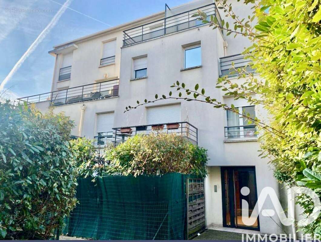 Photo 2 - Appartement à BAGNOLET