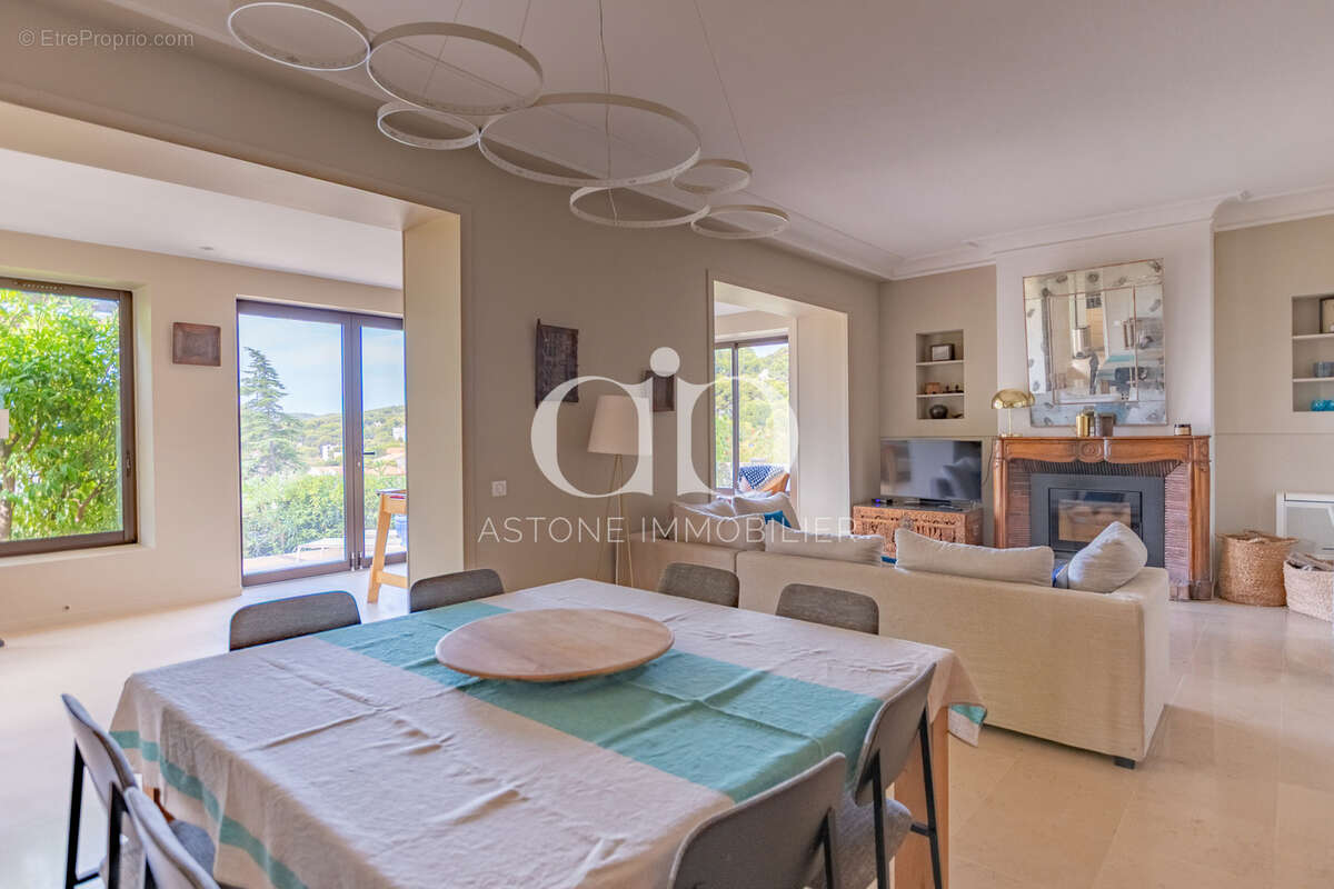 Appartement à CASSIS