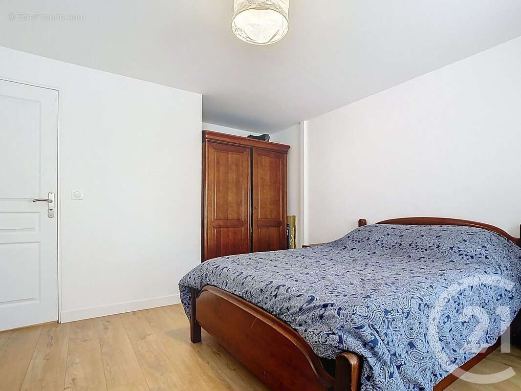 Maison à LA CHAPELLE-GAUTHIER