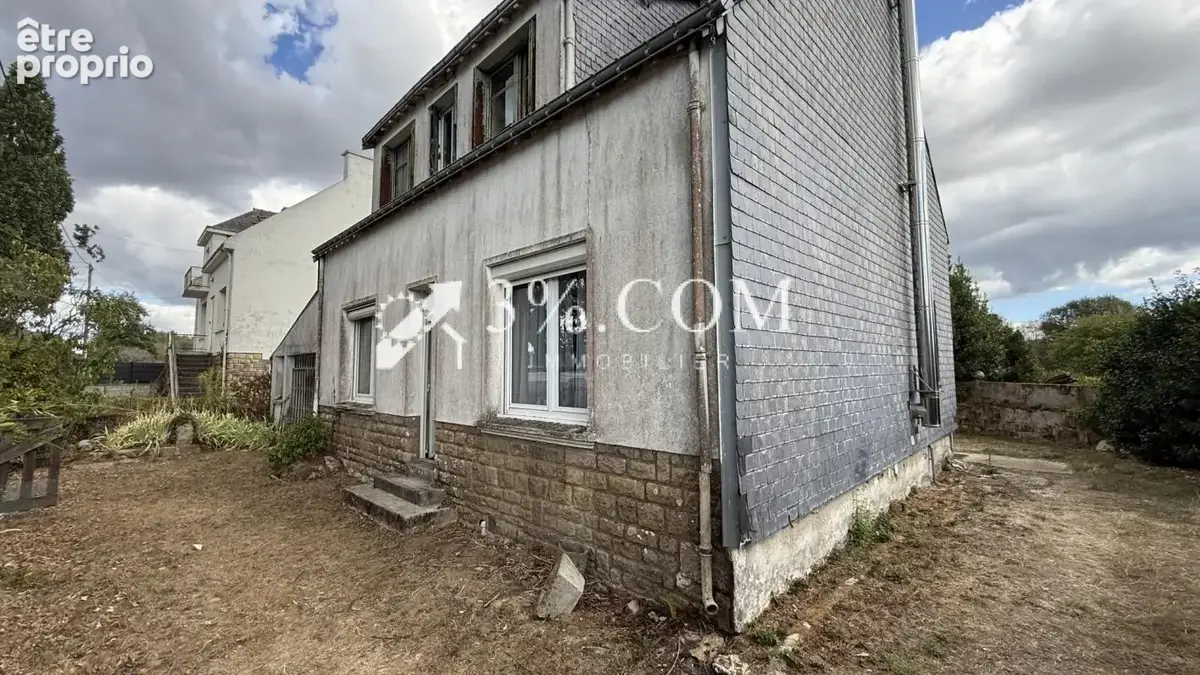 Maison à rénover de 90m2 sur terrain de 363m2 à Crac'h - photo 2