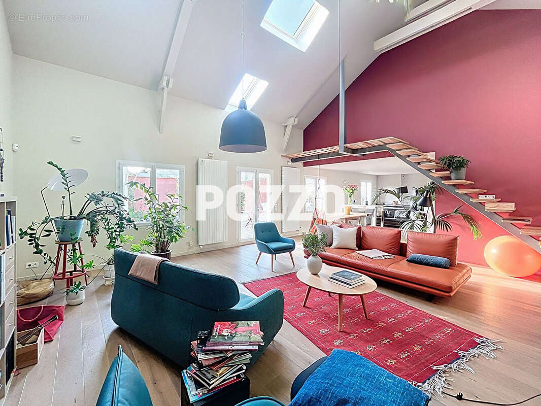 Grande maison 8PP en parfait état à proximité immédiate du centre ville - photo 8