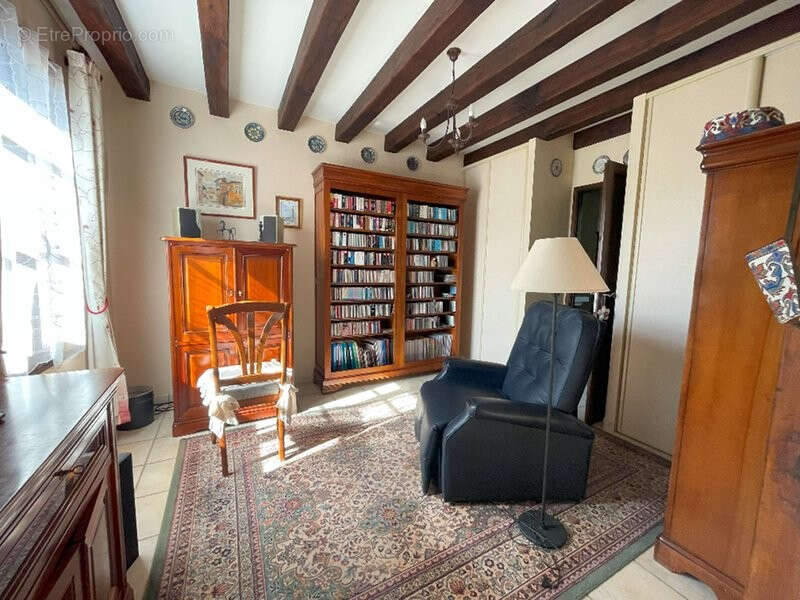 Maison à LA BAZOCHE-GOUET