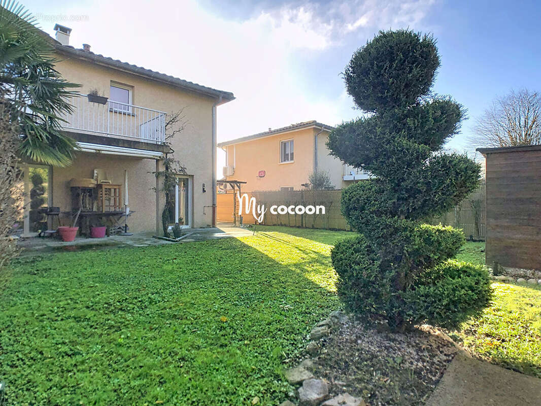 Maison à CHATILLON-LA-PALUD