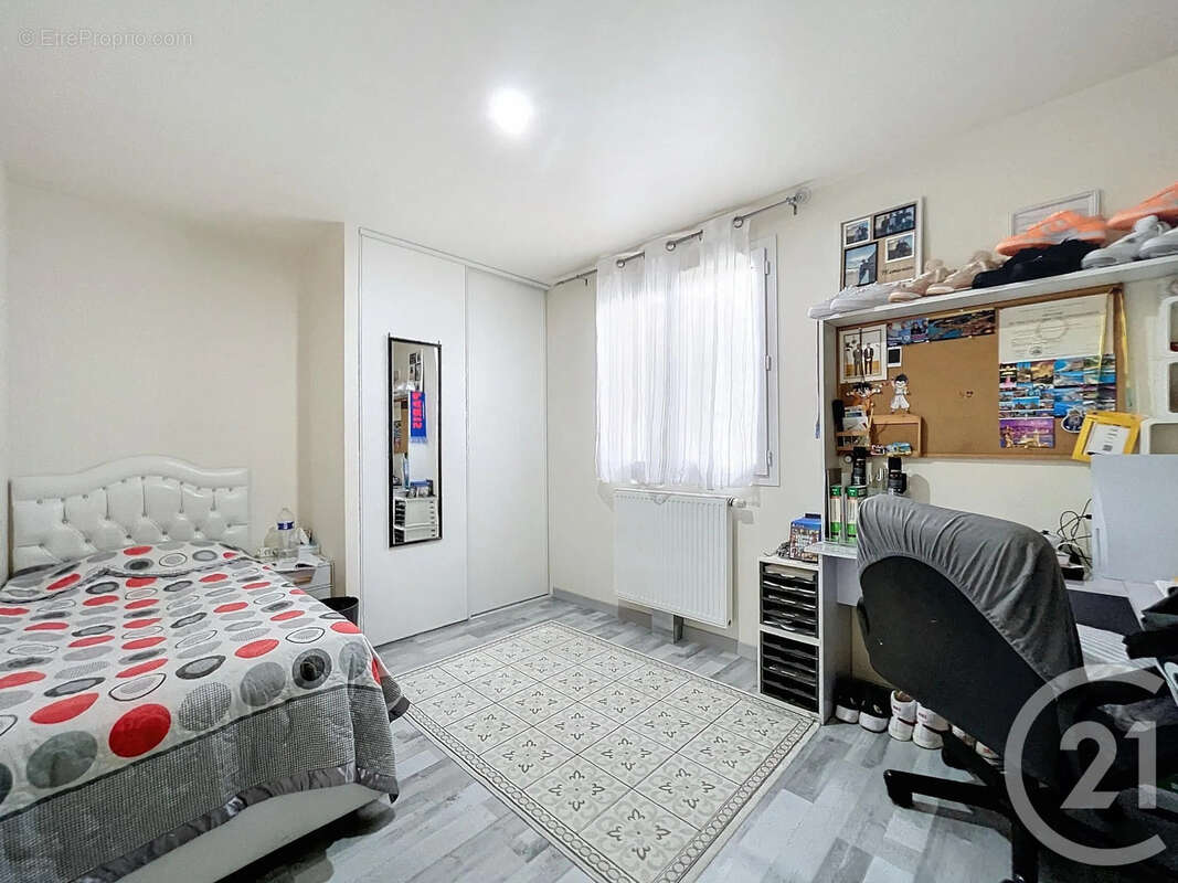 Maison à MAROLLES-SUR-SEINE