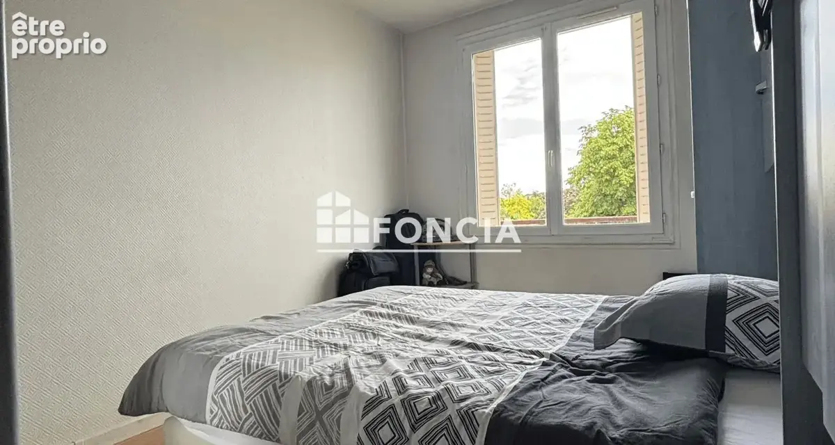 F3 de 64 m2 a ris orangis avec balcon et cave - photo 4