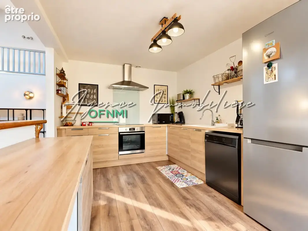 Loft Atypique en duplex avec Garage - photo 7