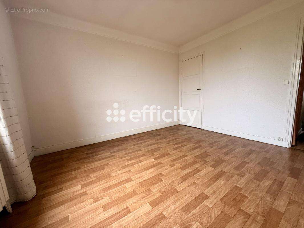 Appartement à LE CHESNAY