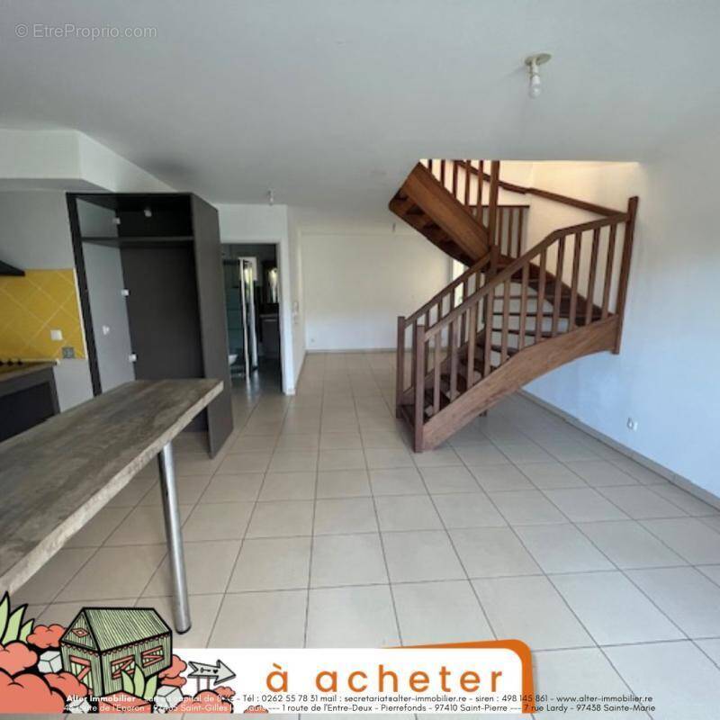 Appartement à SAINT-DENIS