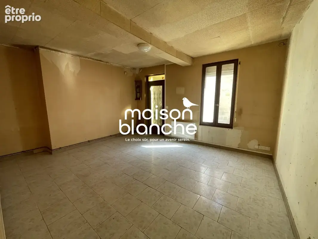 Maison 4 pièces 115 m² à vendre à Saint-Medard-De-Guizieres (33230) - photo 2
