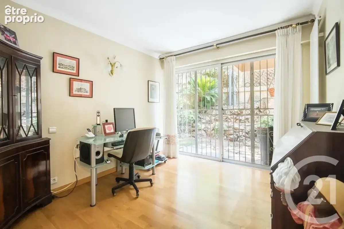 Appartement 84 m² à Nice  - photo 12