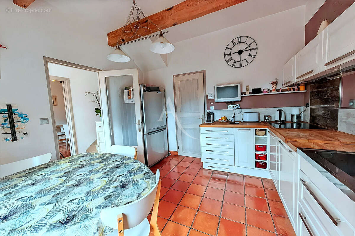 Maison à CARQUEIRANNE