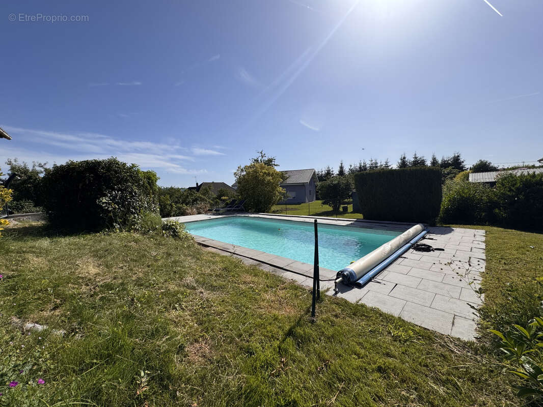 Maison de type T6 avec piscine - photo 4