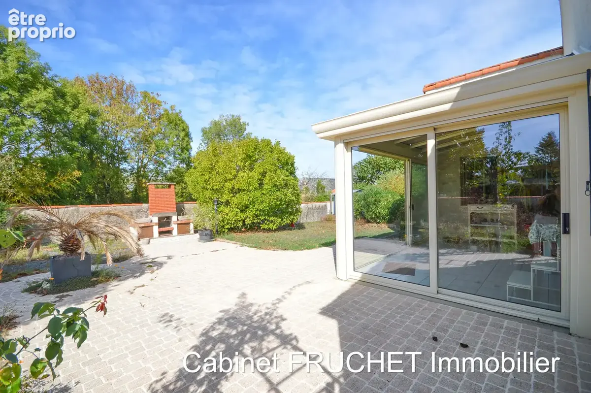Charmante maison en centre ville de CHANTONNAY - photo 3