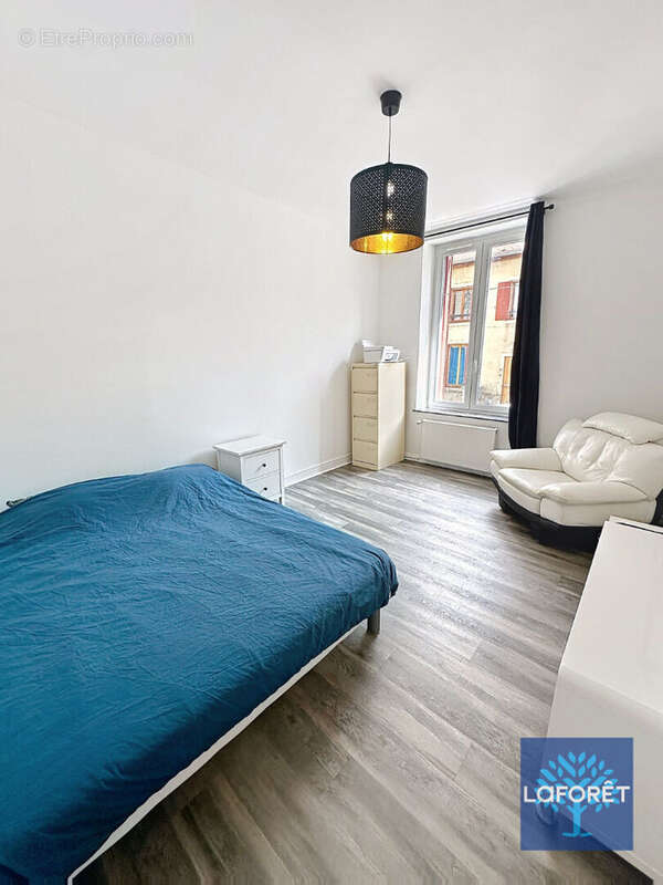 NANCY   À DEUX PAS DU PARC SAINTE-MARIE Appartement de  184.64 m²  Terrasse privative  2 places de parking sécurisées - photo 6