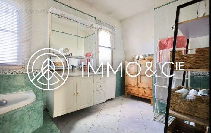 Maison à QUESNOY-SUR-DEULE