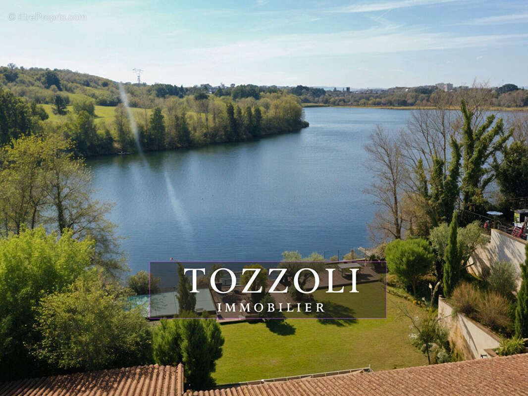 Maison à SAINT-QUENTIN-FALLAVIER