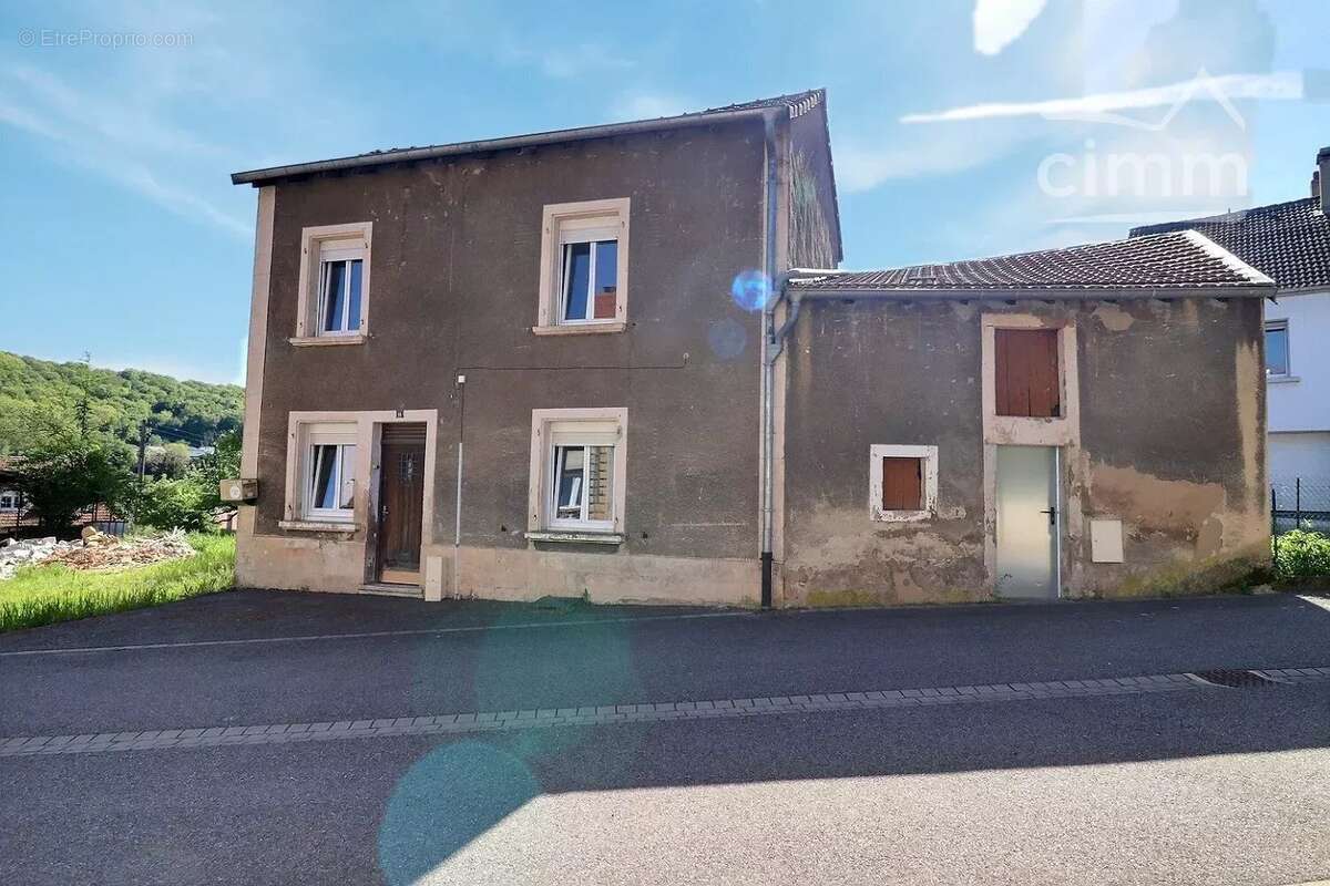 Maison à LONGEVILLE-LES-SAINT-AVOLD
