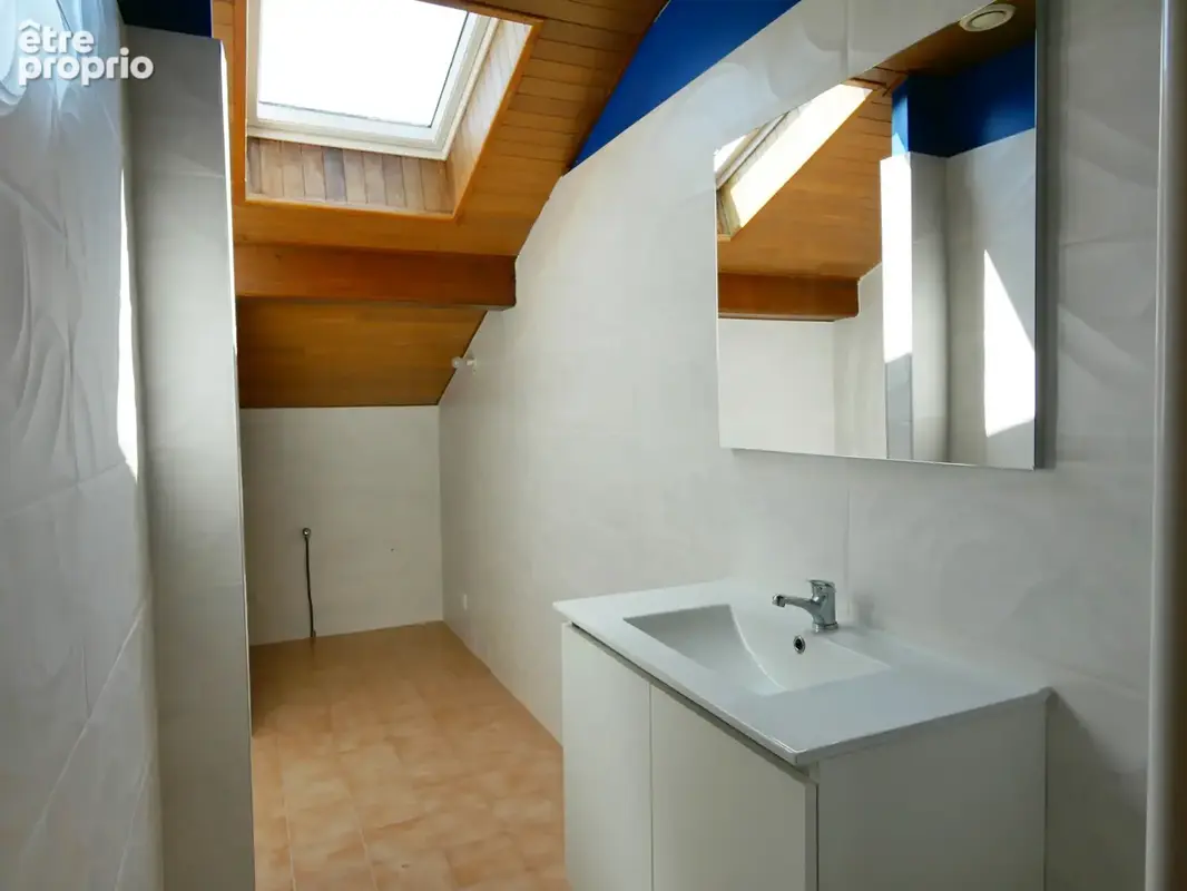 Grand appartement T2 dans le centre de Frangy - photo 8