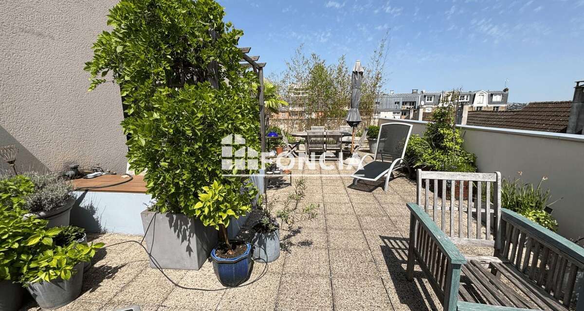 Appartement à SAINT-GRATIEN