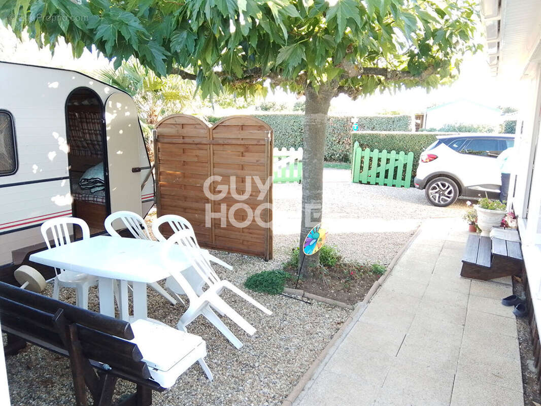 Terrain à SAINT-DENIS-D'OLERON