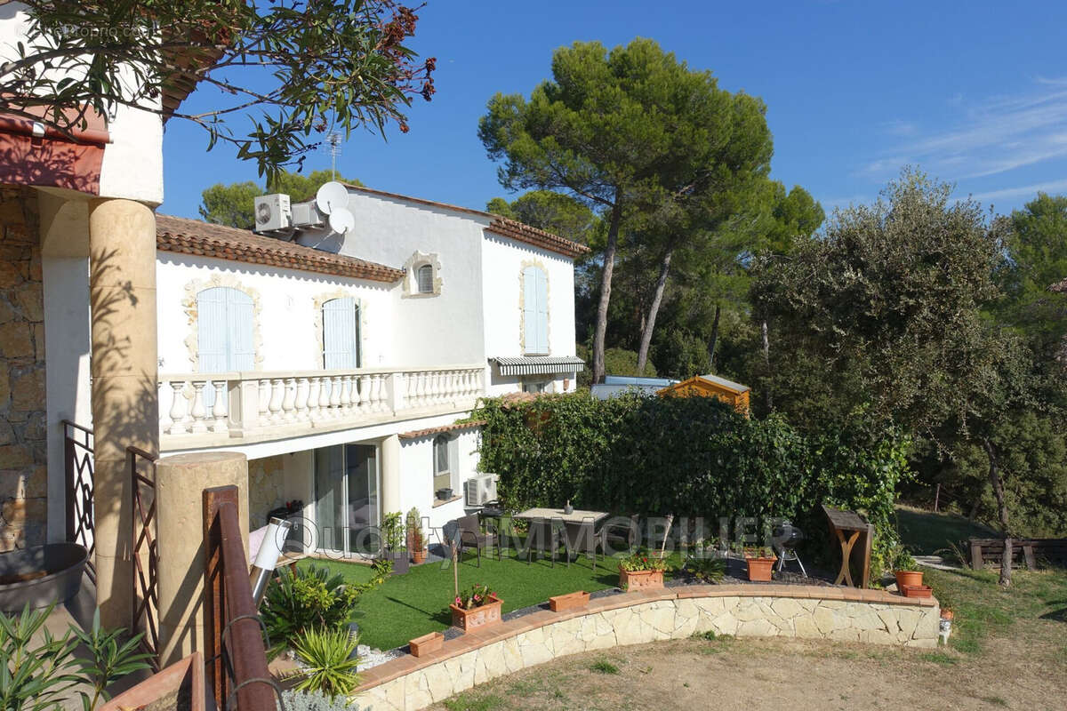 Maison à MOUANS-SARTOUX