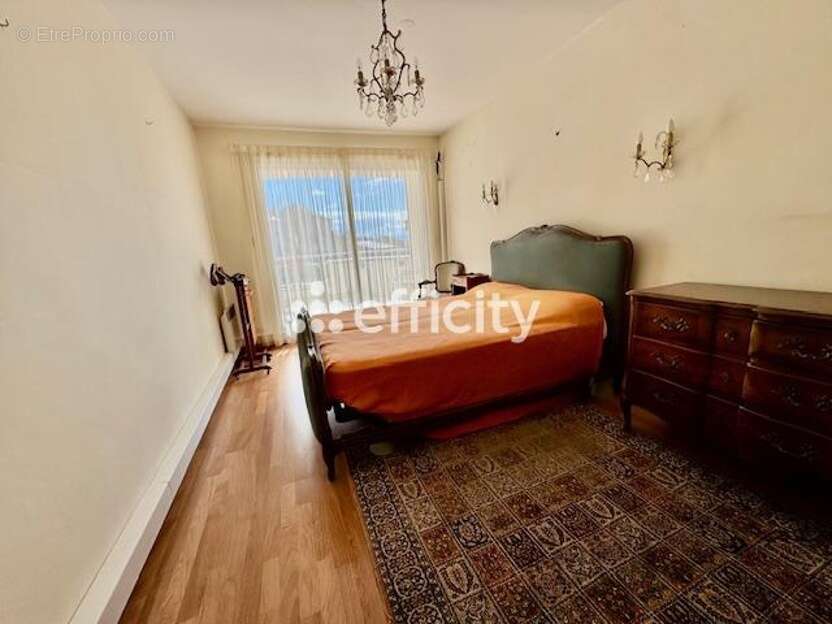 Appartement à THIERS