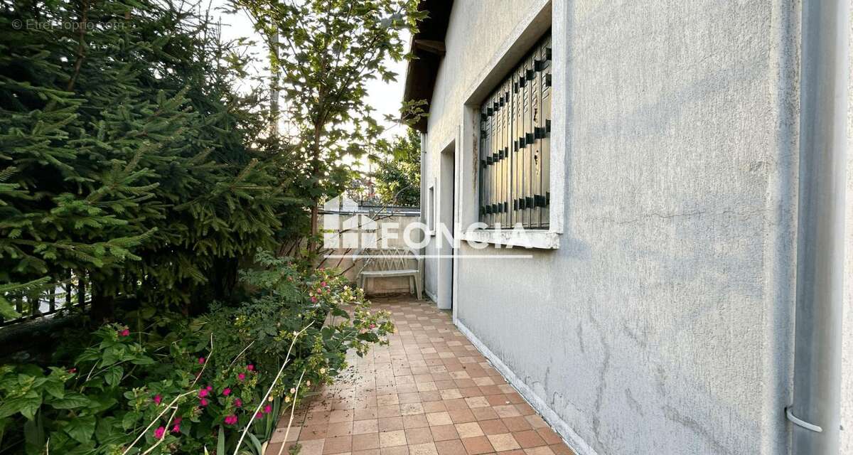 Maison à BAGNEUX