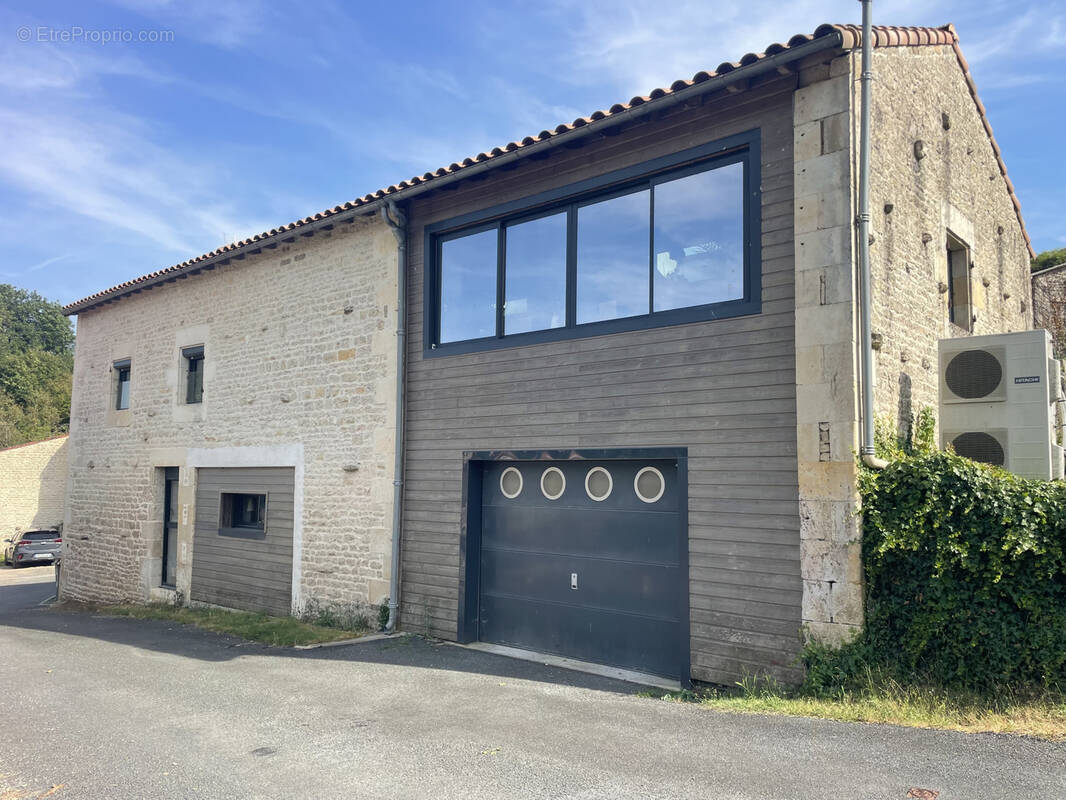Maison à SCIECQ