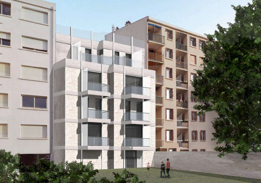 Terrain à SAINT-MAUR-DES-FOSSES