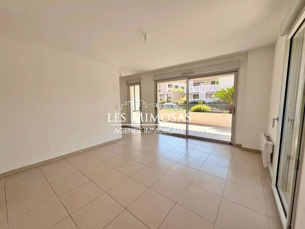 Appartement à FREJUS