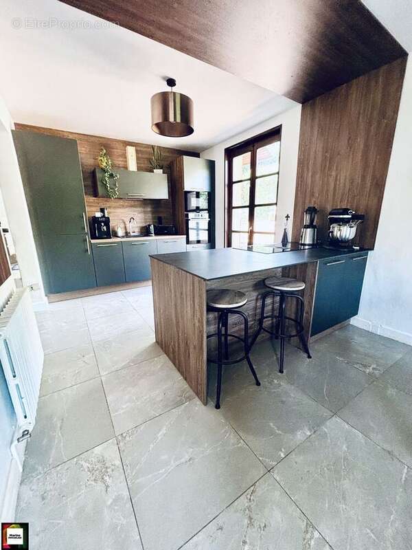 Maison à COSNES-ET-ROMAIN