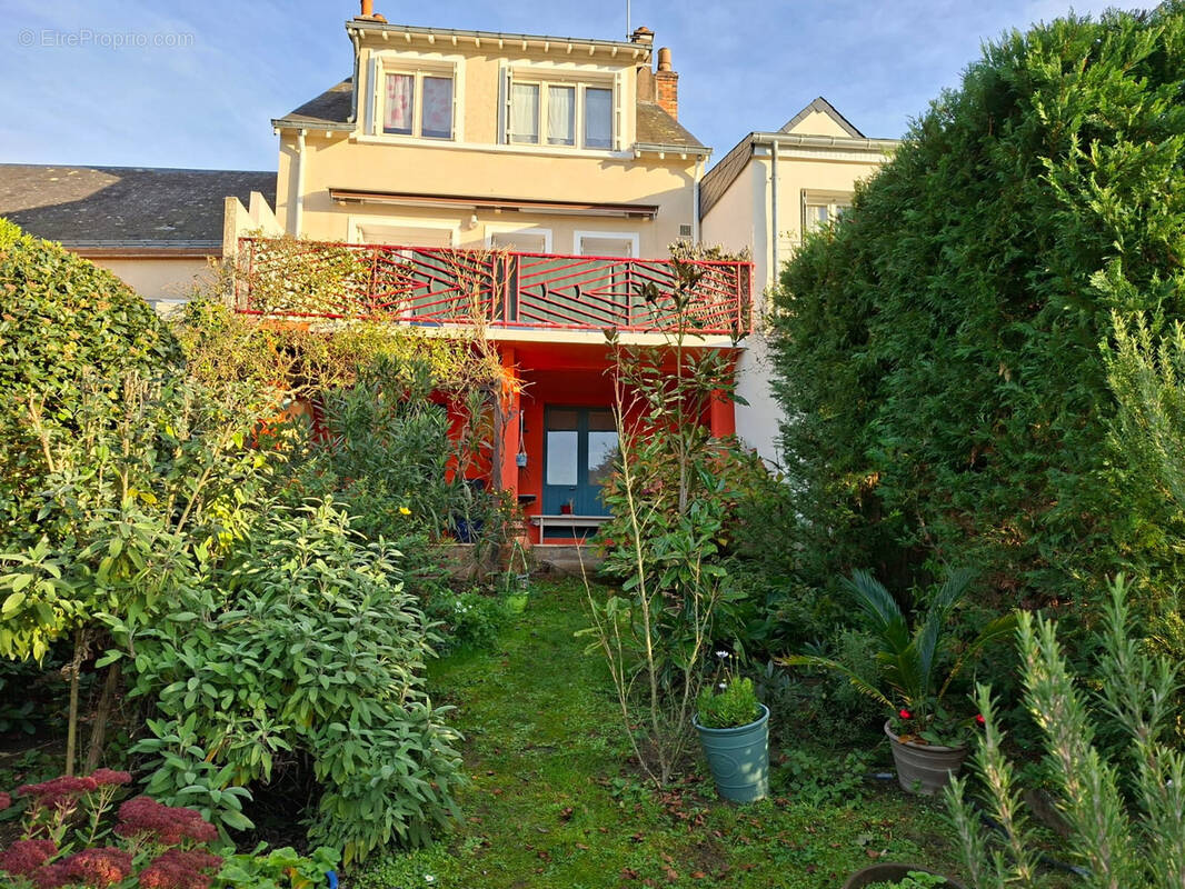 Maison à MALICORNE-SUR-SARTHE