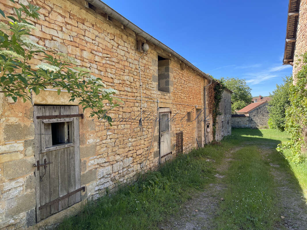 Maison à SAINTE-ORSE