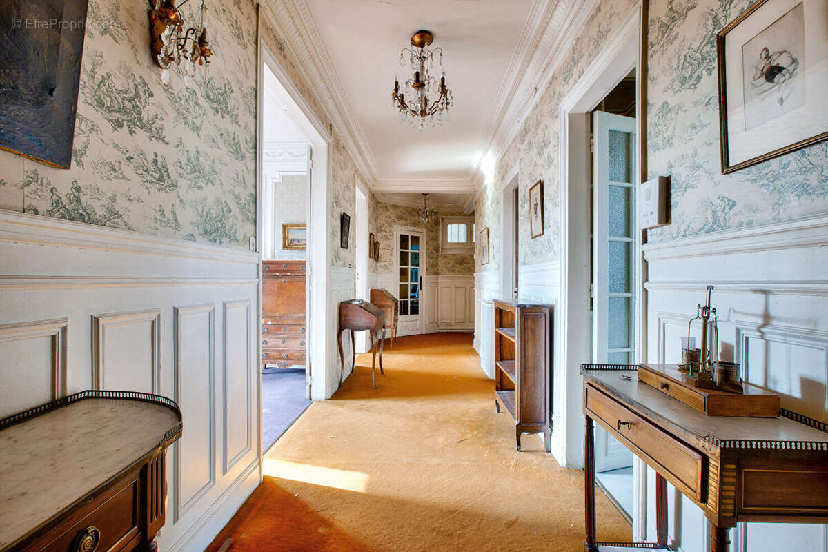 Appartement à PARIS-11E