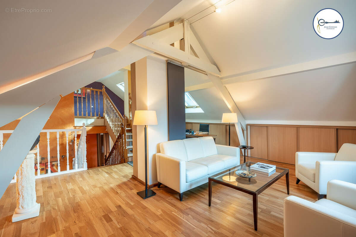 Maison à THAON-LES-VOSGES