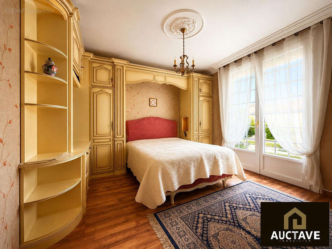 Pavillon avec sous-sol complet ? terrain arboré 579 m² ? garage 2 voitures - Arçonnay - photo 10