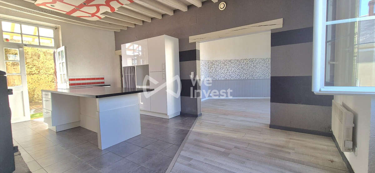 Maison 149 m² à Pruille-L'eguille  - photo 5