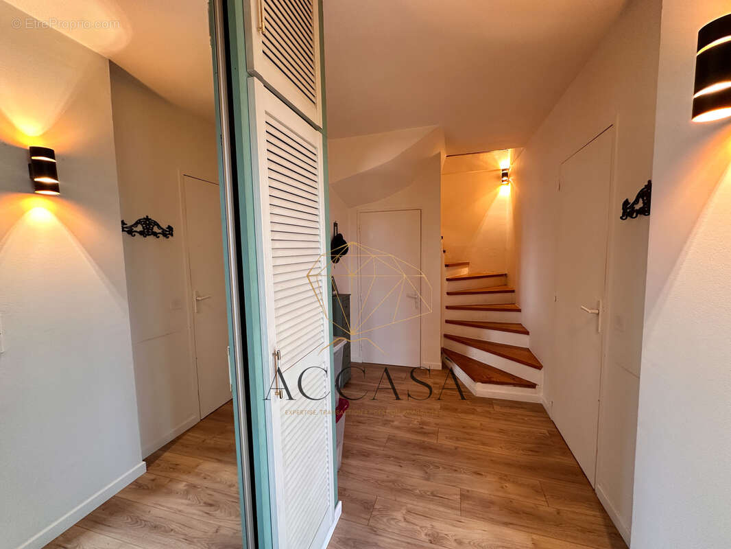 Maison à LECCI