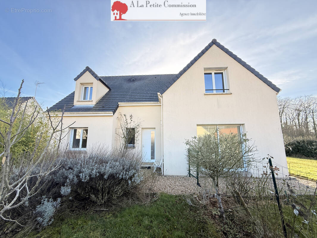 Maison à NOGENT-LE-PHAYE