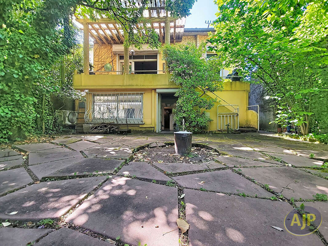 St Augustin/CHU - Maison 158m²-Garage-Jardin - photo 2