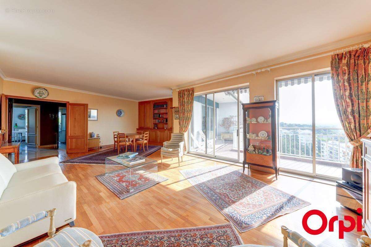 Appartement T4 à Vendre Caluire 136 m2 - photo 5