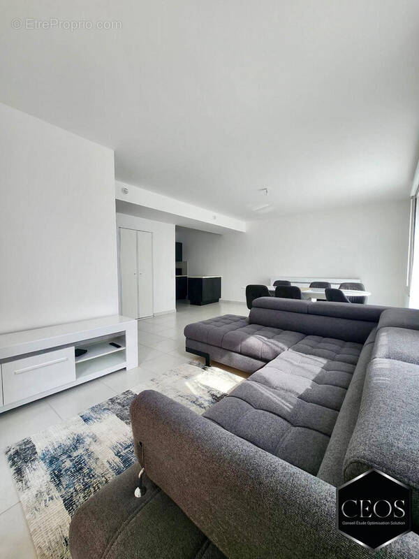 Appartement à COUPVRAY