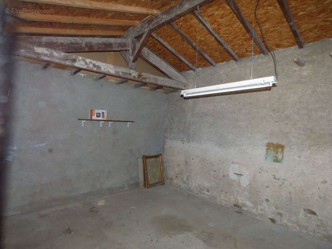 Maison à LABRUGUIERE