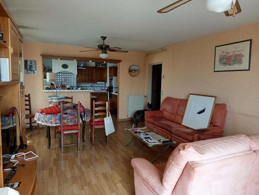 Appartement très lumineux situé dans un secteur calme avec toutes commodités - photo 3