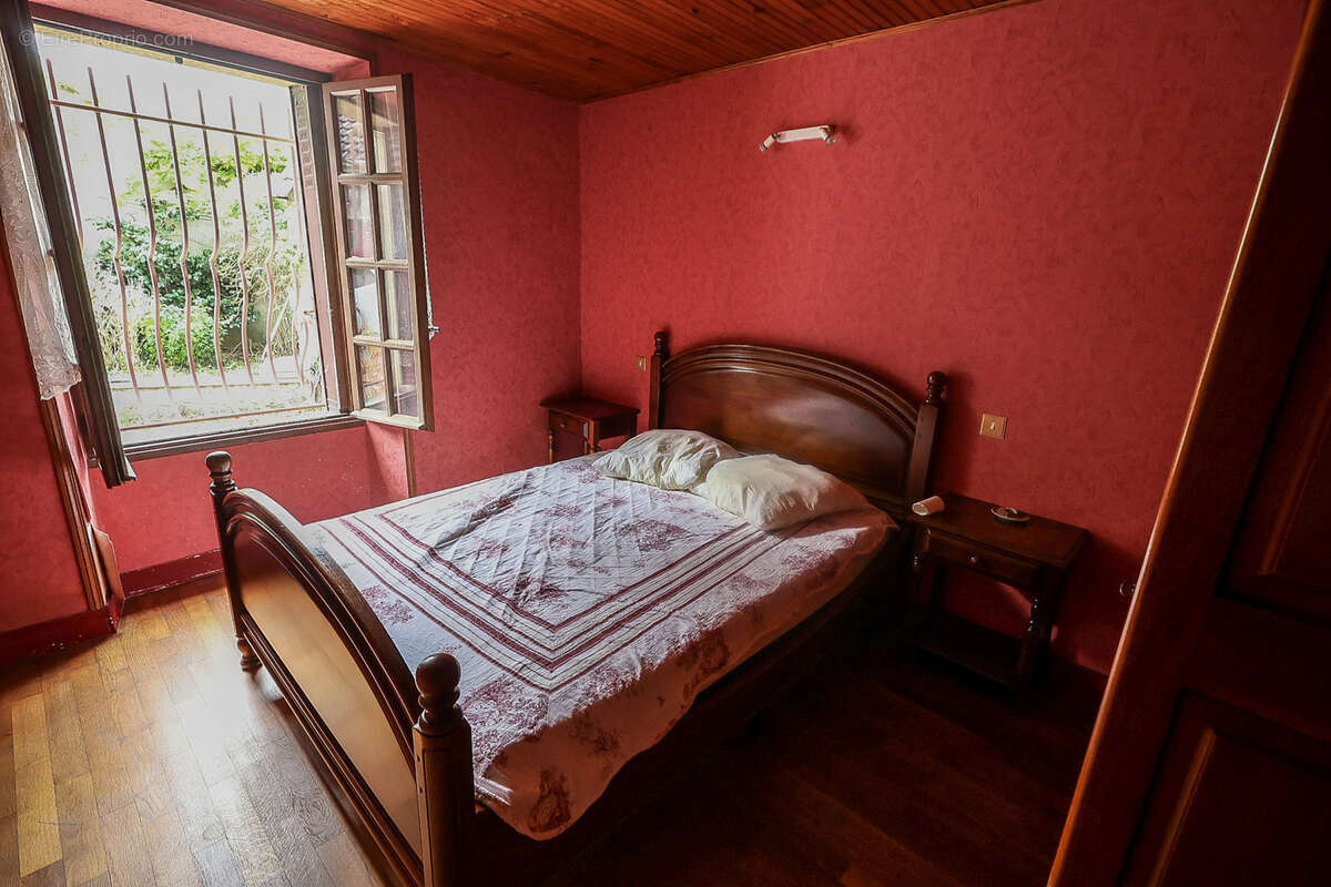 Maison à SAINTRY-SUR-SEINE