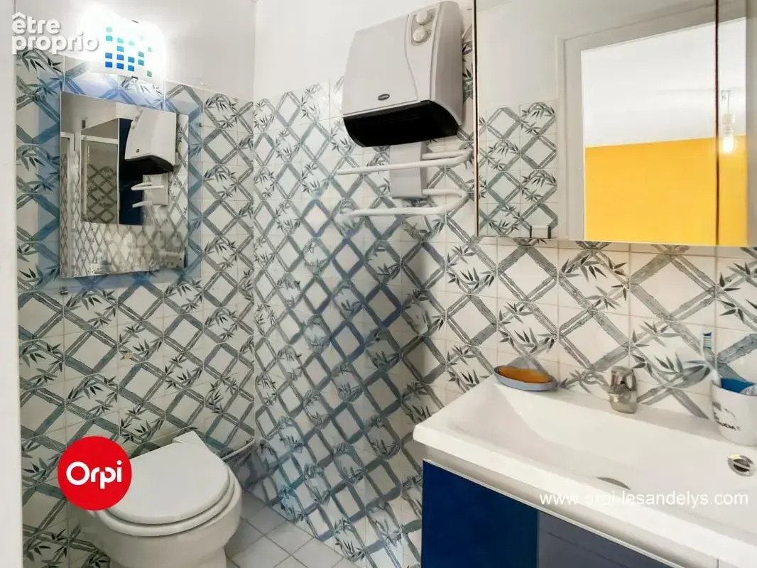 Maison À Vendre - Beau séjour lumineux - 4 chambres - photo 13